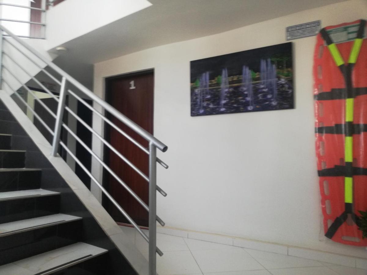 Hotel La Rueda Sr Barbosa  Exterior foto